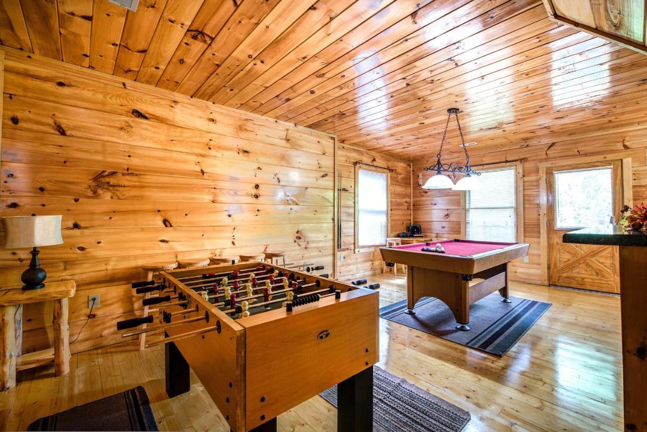 Cabin Of Dreams, 3 Bedroom Water View, Wifi, Hot Tub, Pool Table, Sleep 8 Севьервилл Экстерьер фото